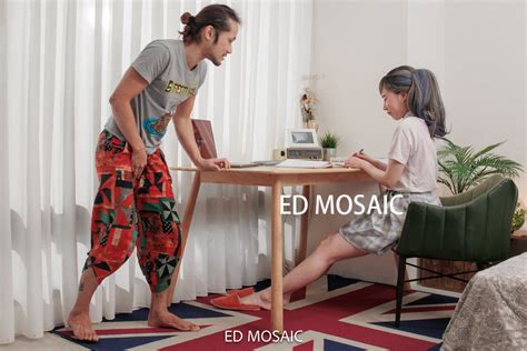 辰辰口交|口交女王辰辰口起来超淫荡・EDMOSAIC